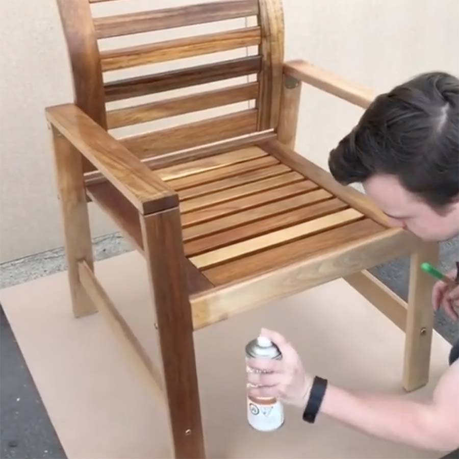 How To Protect Outdoor Wood Furniture, What Is The Best Oil To Use On Outdoor Furniture